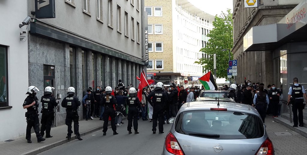 Gelsenkirchen: Polizei stoppt antisemitischen Marsch zur ...